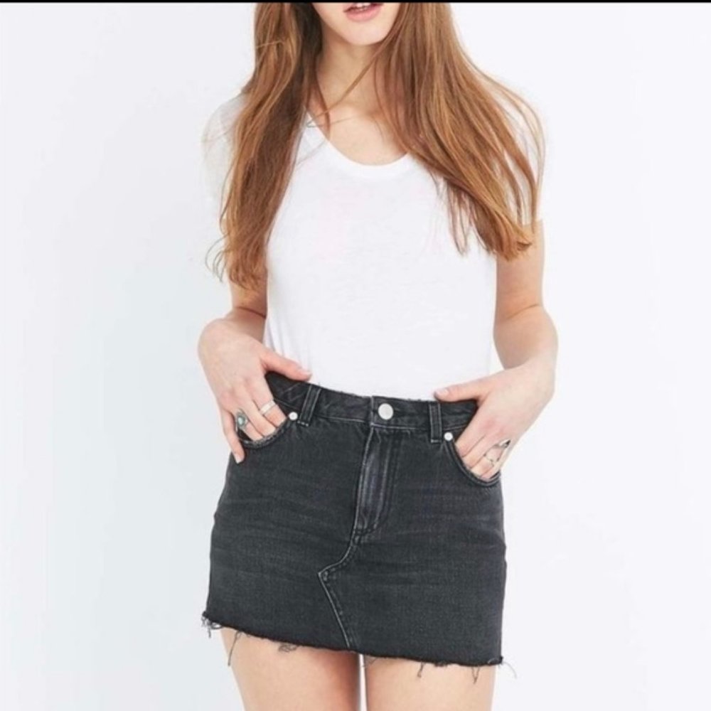 Urban Outfitters BDG Black Denim Mini Skirt (size XS)